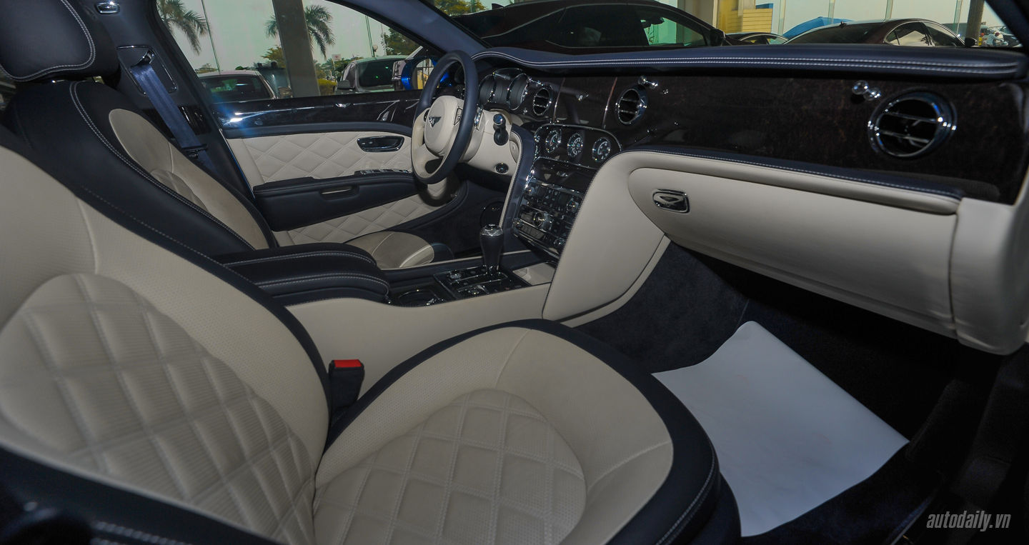 Ảnh chi tiết Bentley Mulsanne Speed màu độc nhất Việt Nam mulsanne Speed 2015 (17).jpg