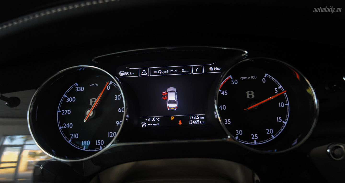 Ảnh chi tiết Bentley Mulsanne Speed màu độc nhất Việt Nam mulsanne Speed 2015 (28).jpg