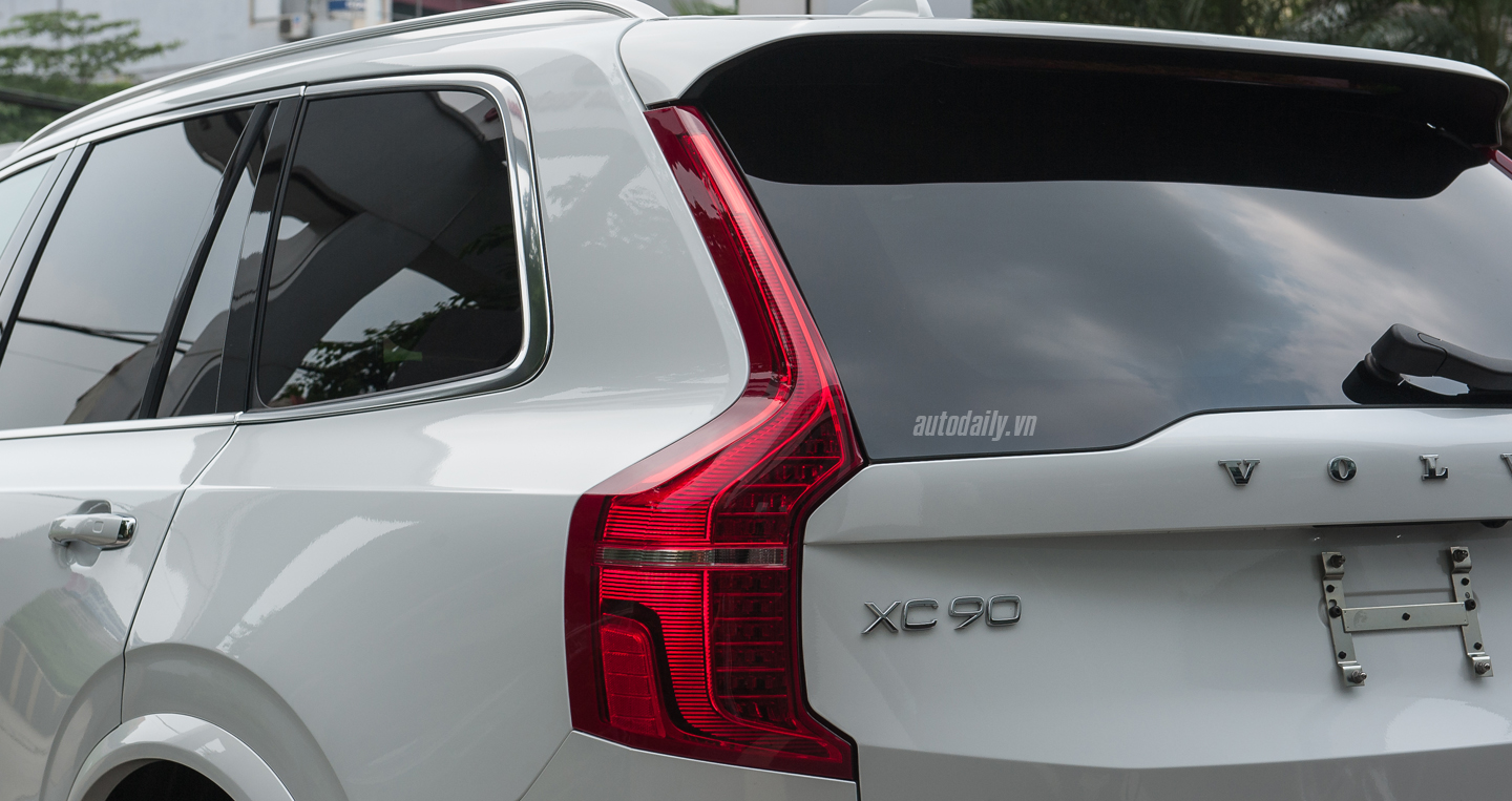 Ảnh chi tiết ngoại thất Volvo XC90 T6 Inscription AWD 2016 tại Hà Nội Volvo XC90 T6 2016 (40).JPG