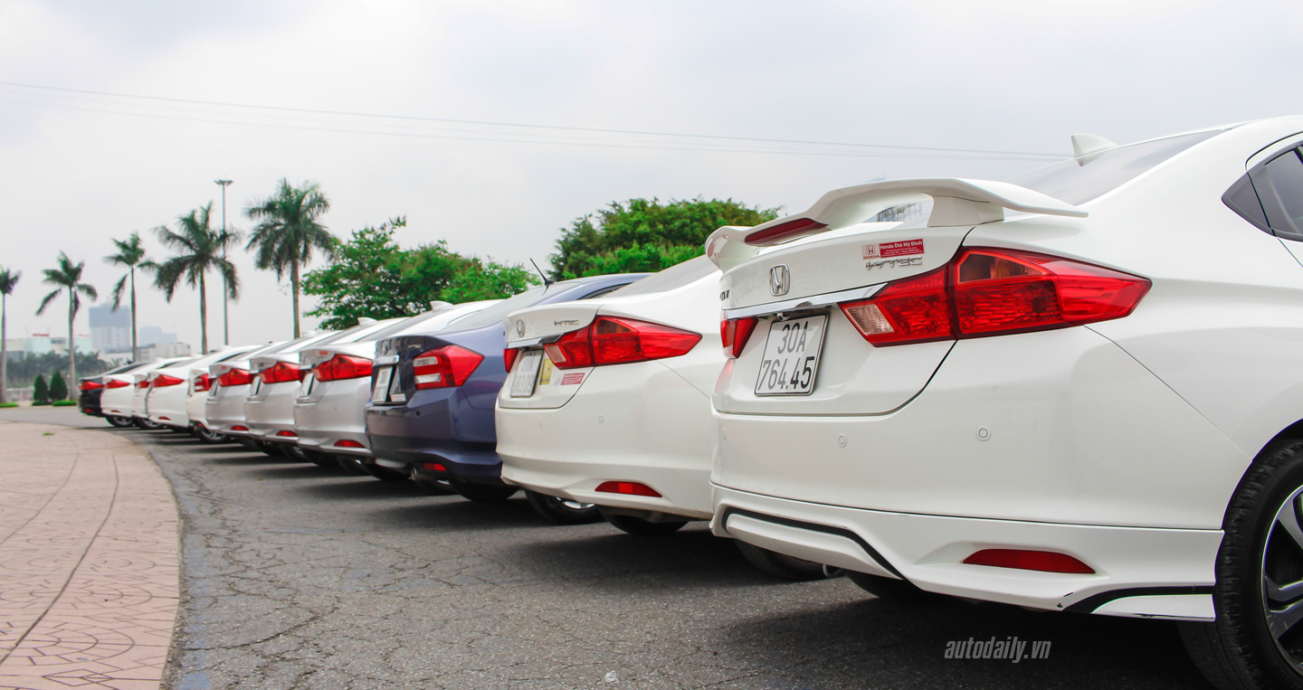 Ảnh dàn xe Honda City offline hoành tráng tại Hà Nội honda city (15).JPG