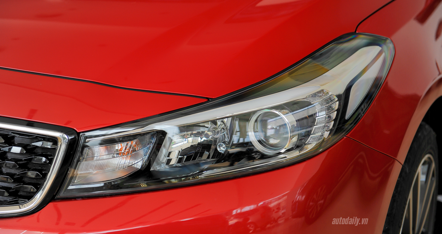 Ảnh chi tiết ngoại thất Kia Cerato vừa ra mắt tại Việt Nam Kia Cerato (26).JPG