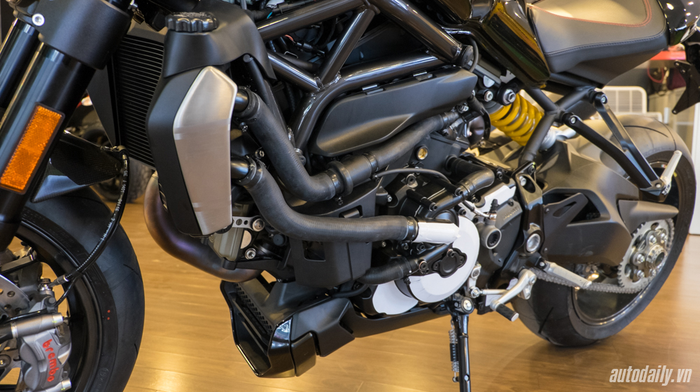 Ảnh chi tiết Ducati Monster 1200R tại Việt Nam Monster 1200R (6).jpg