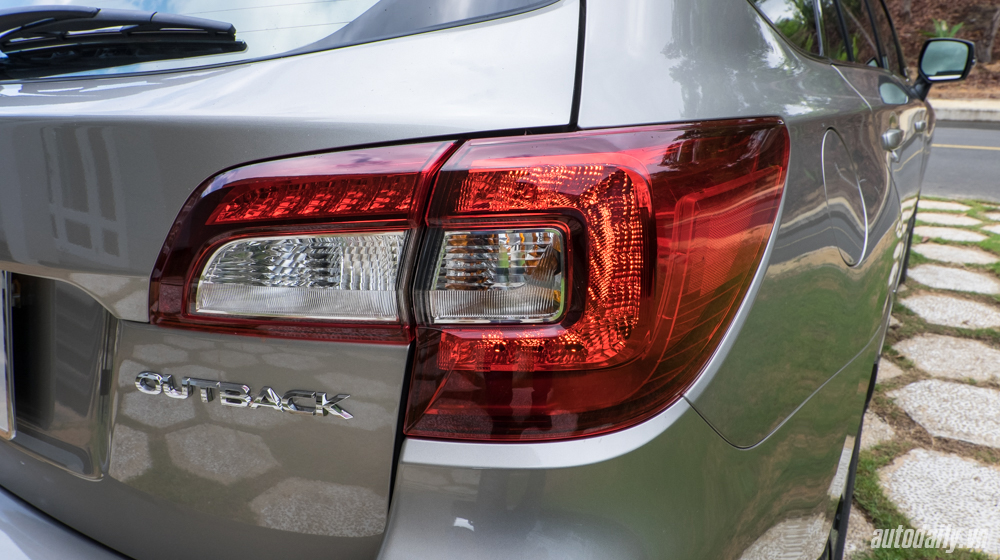 Ảnh ngoại thất Subaru Outback 2.5i-S phiên bản 2016 Subaru Outback (7).jpg
