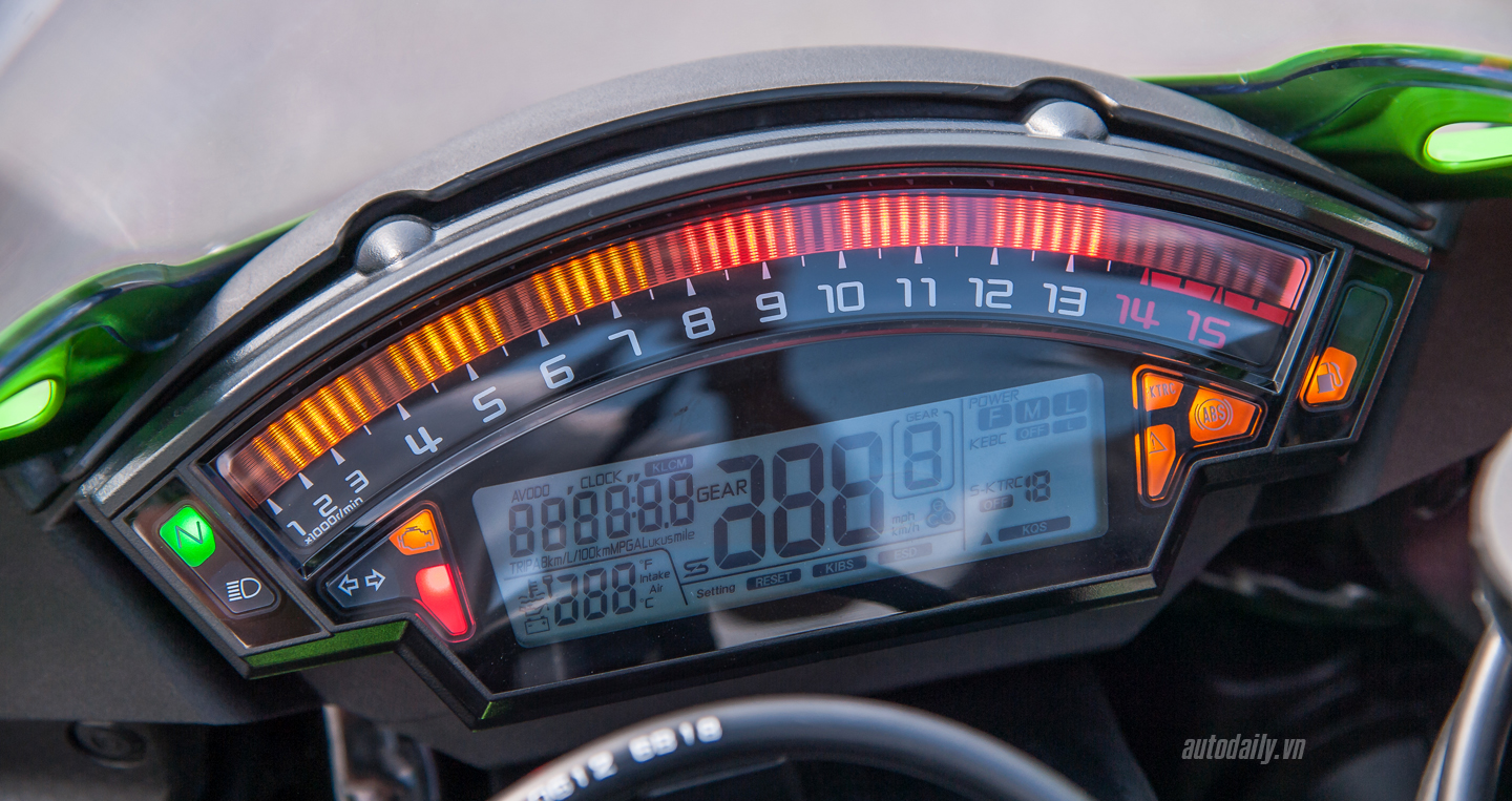 Ảnh chi tiết Kawasaki Ninja ZX-10R 2016 đầu tiên tại Hà Nội DTC_9413 copy.JPG