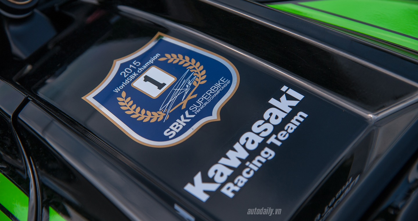 Ảnh chi tiết Kawasaki Ninja ZX-10R 2016 đầu tiên tại Hà Nội DTC_9424 copy.JPG