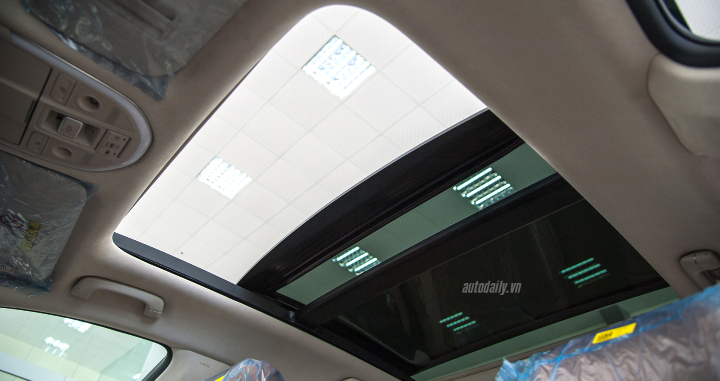 Ảnh chi tiết nội thất Hyundai Genesis Sedan 2016 tại Việt Nam Hyundai Genesis sedan (18).JPG