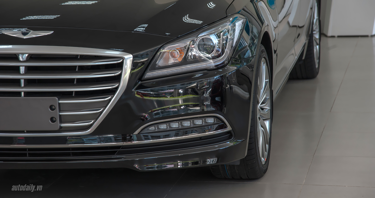 Ảnh chi tiết ngoại thất Hyundai Genesis Sedan 2016 tại Việt Nam Hyundai Genesis sedan (27).JPG