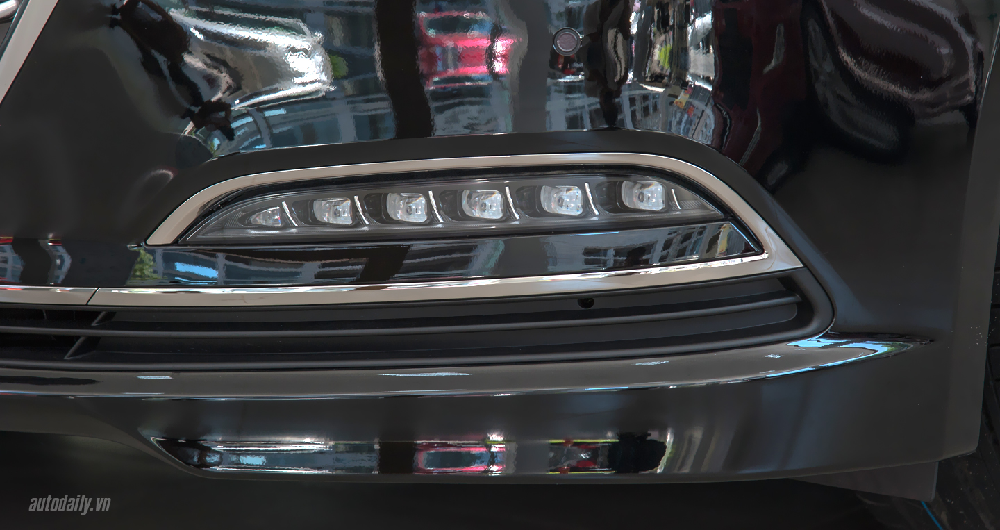 Ảnh chi tiết ngoại thất Hyundai Genesis Sedan 2016 tại Việt Nam Hyundai Genesis sedan (28).JPG