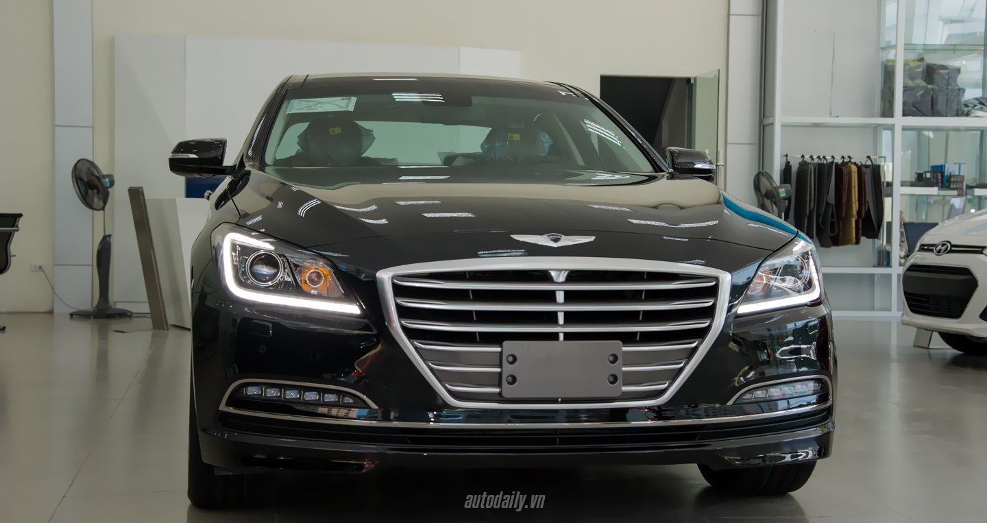 Ảnh chi tiết ngoại thất Hyundai Genesis Sedan 2016 tại Việt Nam Hyundai Genesis sedan (41).JPG