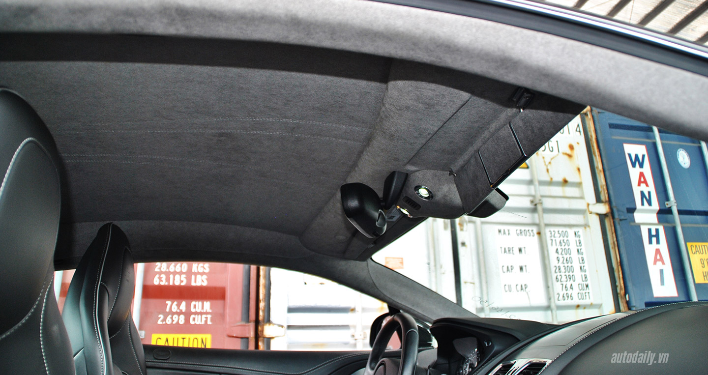 Ảnh chi tiết Aston Martin Vanquish 2015 thứ 4 tại Việt Nam aston-martin-vanquish (20).jpg