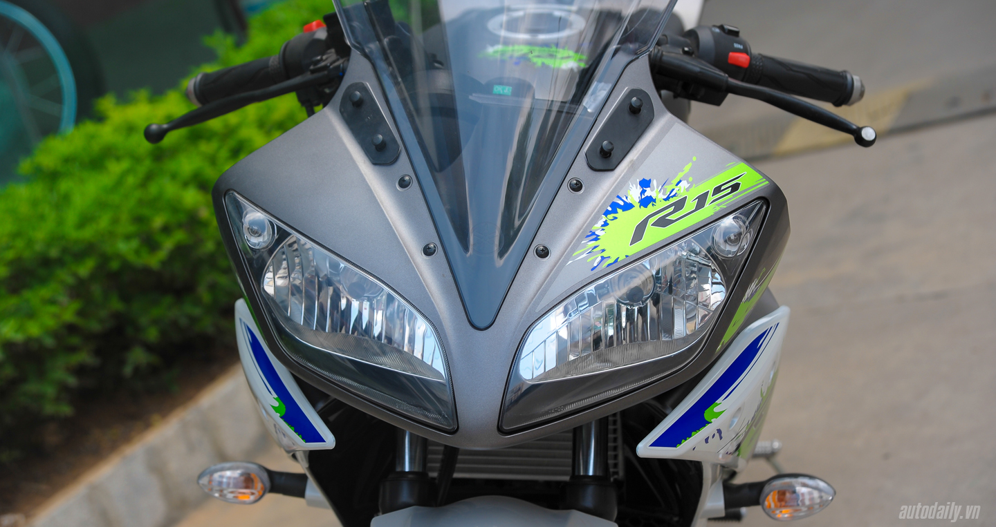 Ảnh chi tiết Yamaha R15 màu mới tại Việt Nam Yamaha R15 (19).JPG