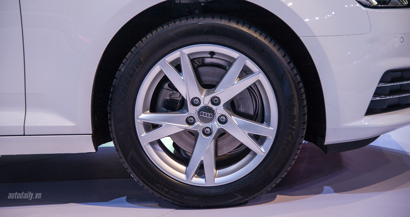 Ảnh chi tiết Audi A4 2016 vừa ra mắt tại Việt Nam Audi A4 2016 (13).JPG