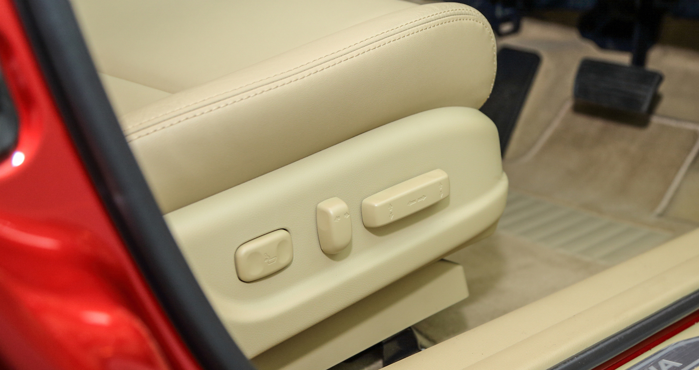 Ảnh chi tiết Proton Perdana 2017 Proton_Perdana_24_Red_Int_30-1.jpg