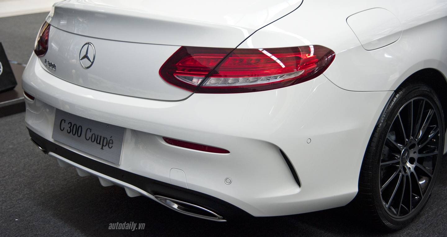 Ảnh chi tiết Mercedes C 300 Coupe 2016 tại Việt Nam Mercedes C300 Coupe (16).JPG
