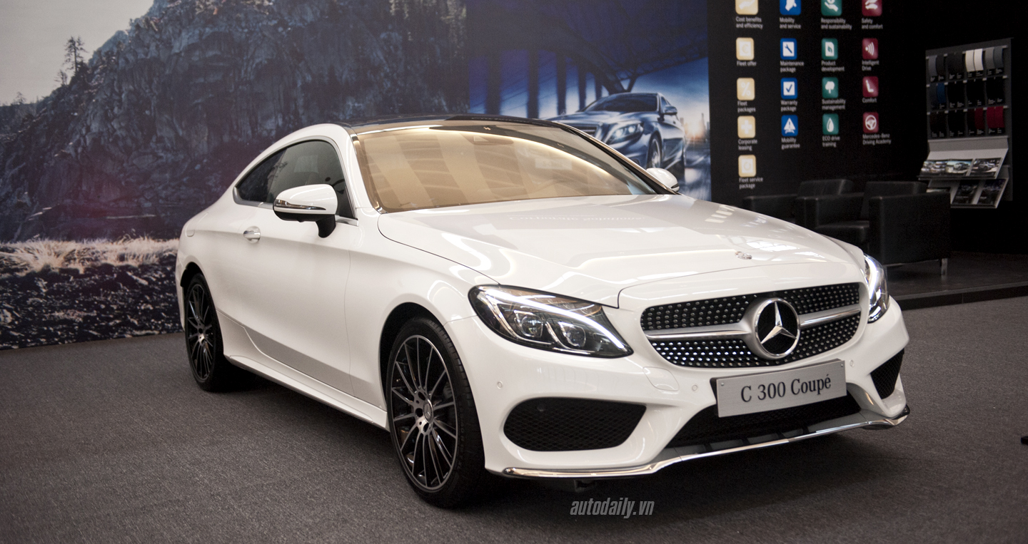 Ảnh chi tiết Mercedes C 300 Coupe 2016 tại Việt Nam Mercedes C300 Coupe (2).JPG