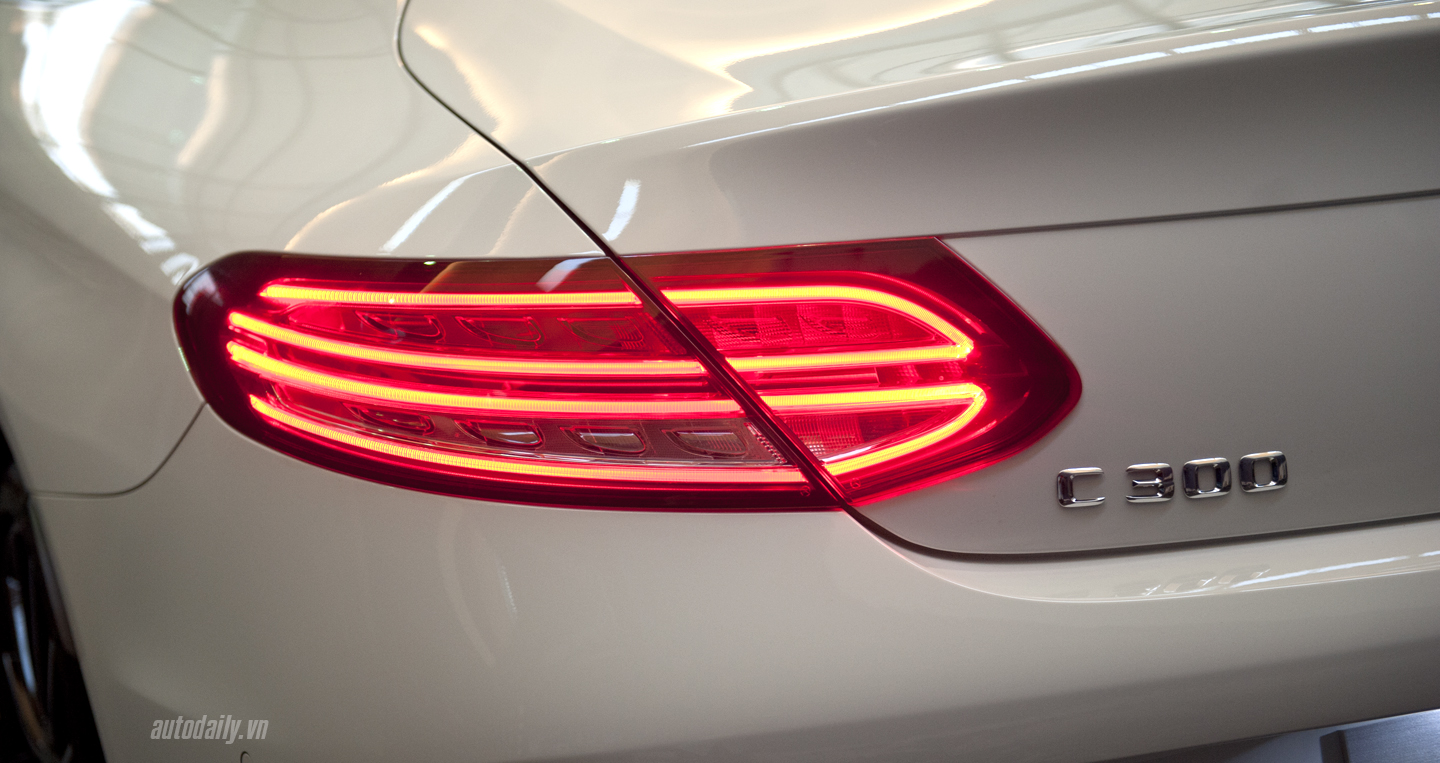 Ảnh chi tiết Mercedes C 300 Coupe 2016 tại Việt Nam Mercedes C300 Coupe (24).JPG