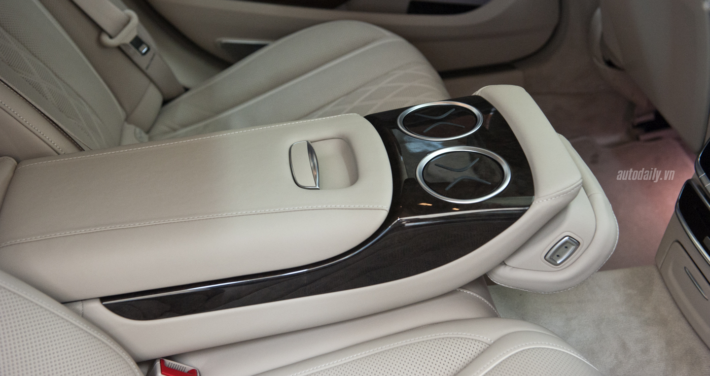 Ảnh chi tiết Mercedes S 500 L tại Việt Nam S 500 L (16).jpg