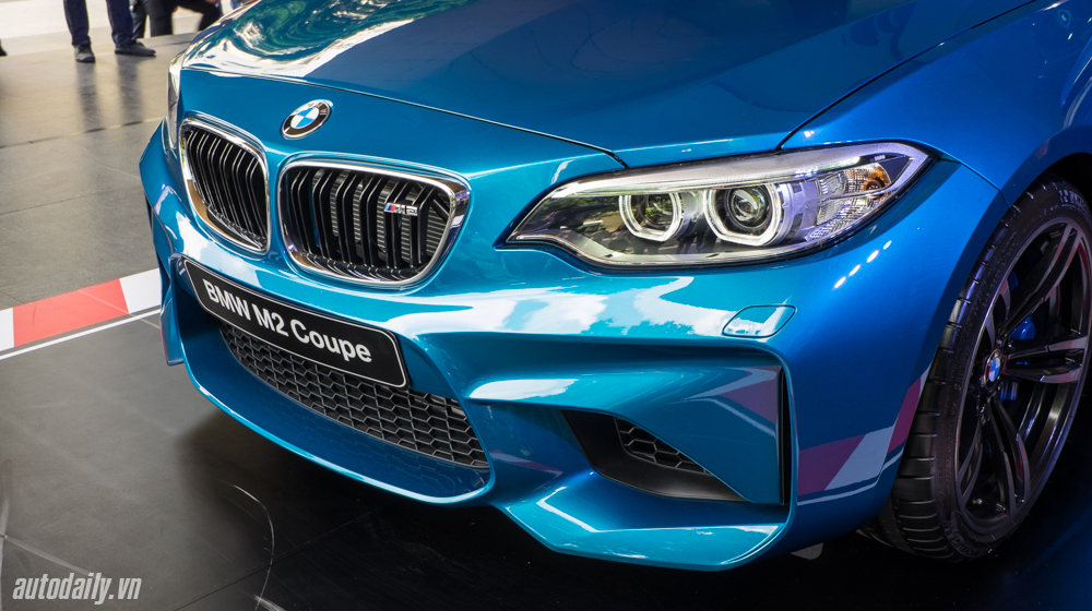 Ảnh chi tiết ngoại thất BMW M2 Coupe NHON8493.jpg