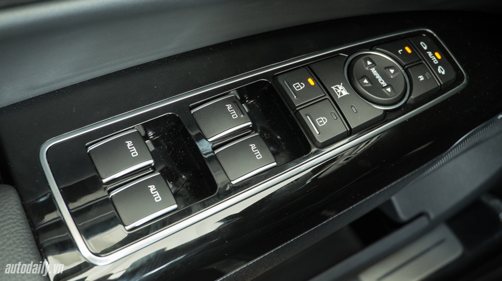 Chi tiết nội thất Kia Quoris 2016 vừa ra mắt tại Việt Nam Kia K9 (25).jpg