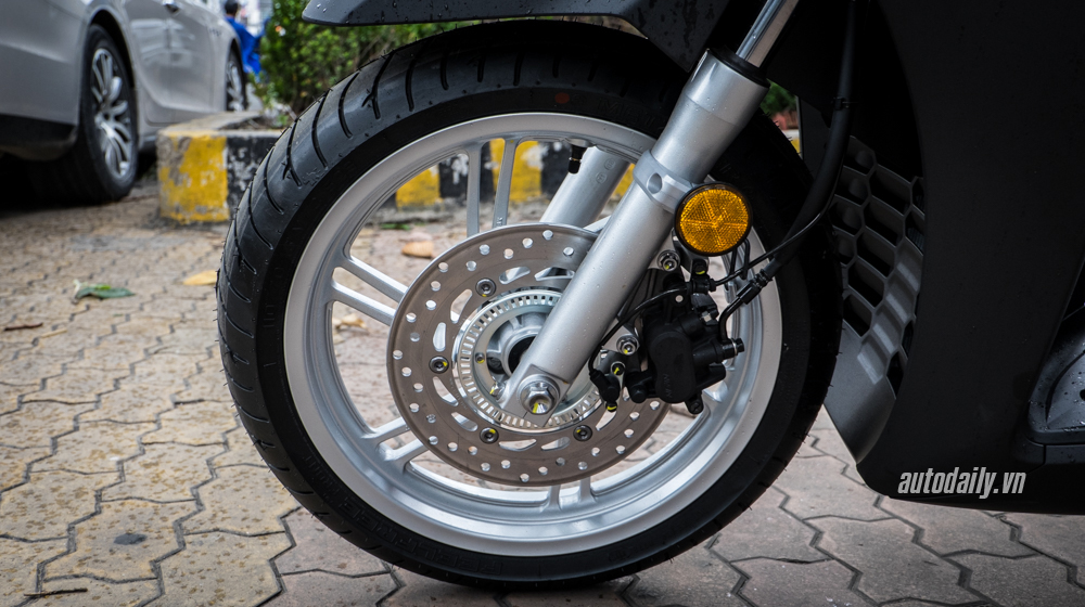 Ảnh chi tiết Honda SH300i 2016 Honda SH300i Matte Black (5).jpg