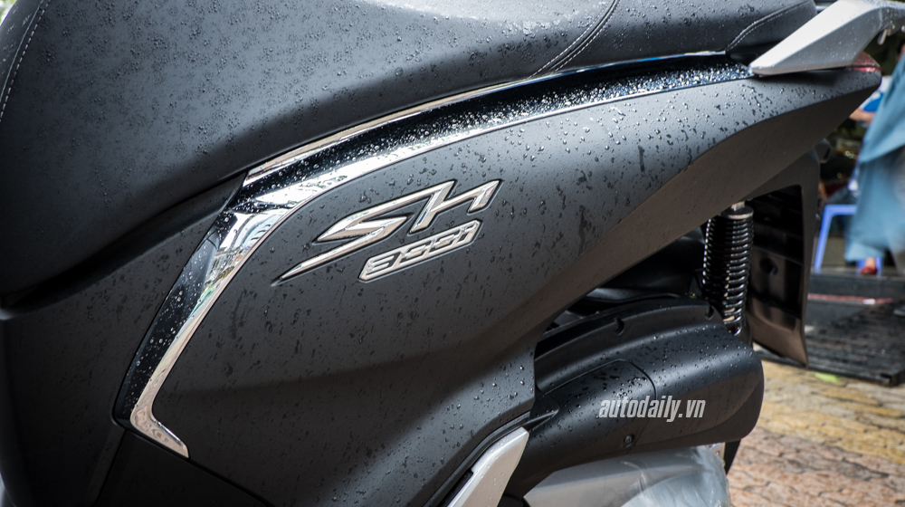 Ảnh chi tiết Honda SH300i 2016 Honda SH300i Matte Black (7).jpg