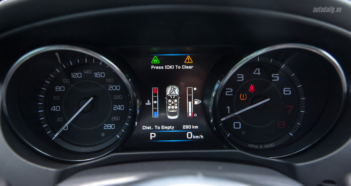 Ảnh chi tiết Jaguar XE S đầu tiên tại Việt Nam Jaguar XE S (11).JPG