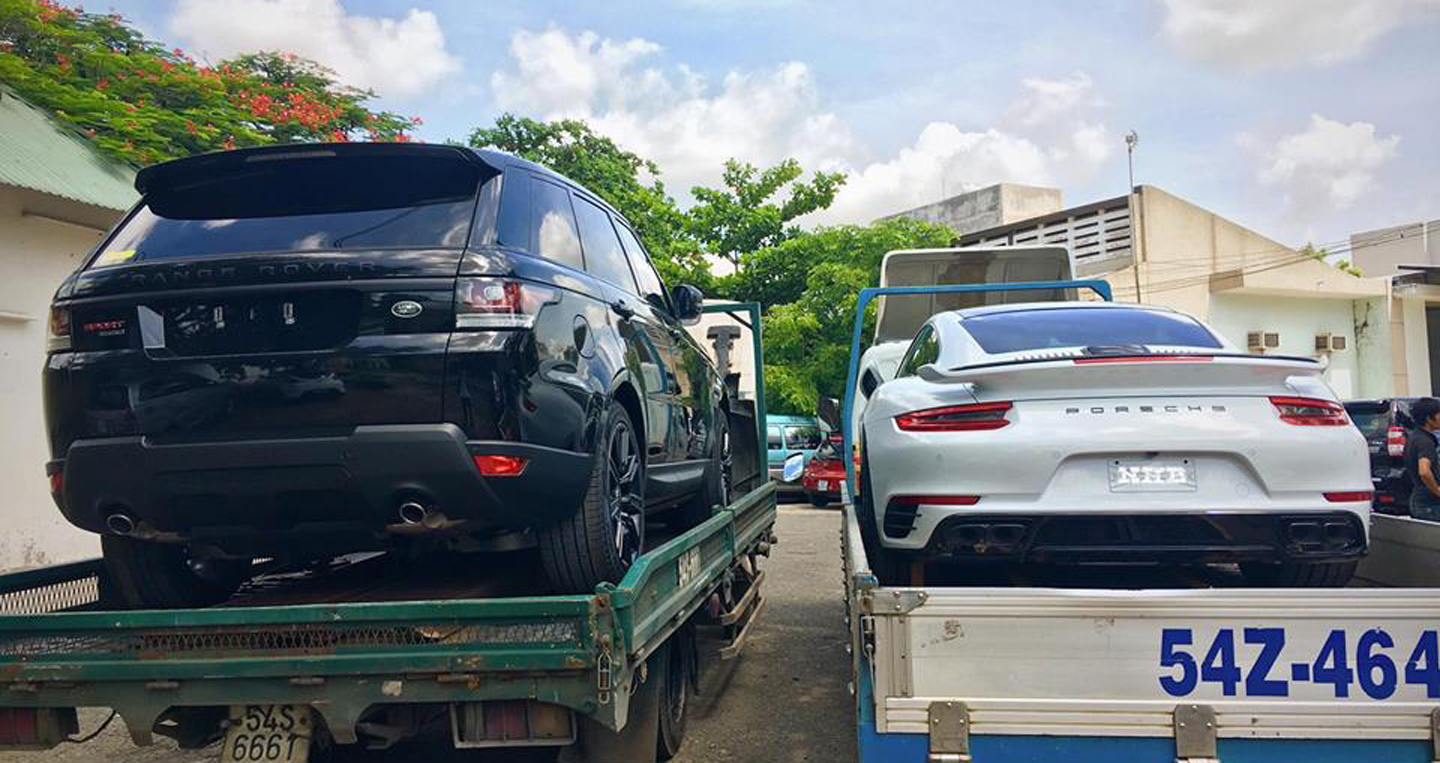 Thêm ảnh siêu xe và xe sang dồn dập đập công trước ngày 1/7 Siêu xe (15).jpg