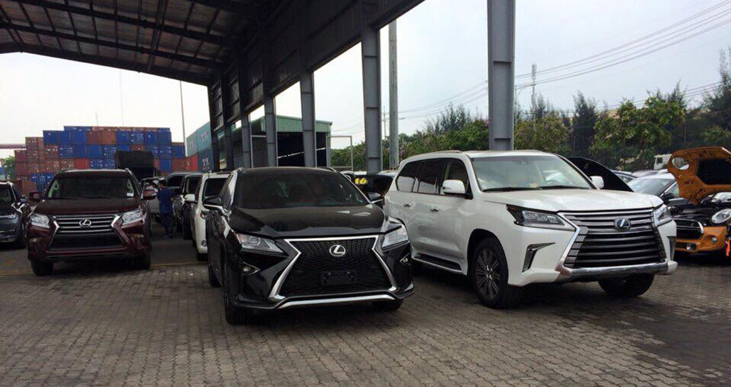 Thêm ảnh siêu xe và xe sang dồn dập đập công trước ngày 1/7 Siêu xe (3).jpg