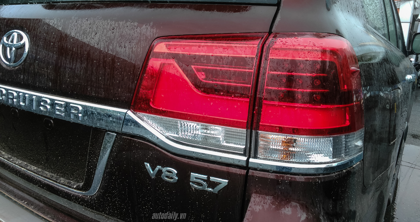 Thêm ảnh siêu xe và xe sang dồn dập đập công trước ngày 1/7 sieu xe 1 (13).jpg