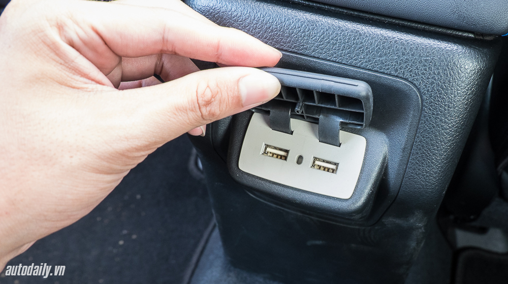 Chi tiết nội thất Subaru Levorg 2 - Subaru Levorg (18).jpg