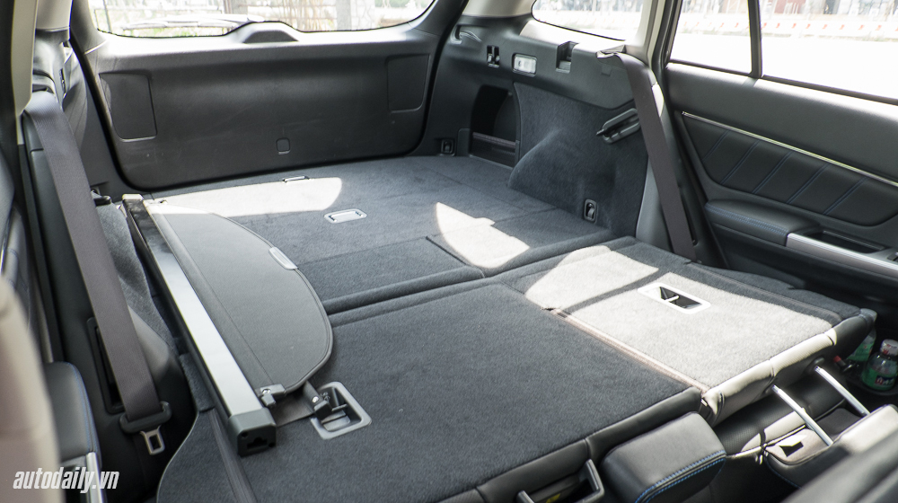 Chi tiết nội thất Subaru Levorg 2 - Subaru Levorg (2).jpg