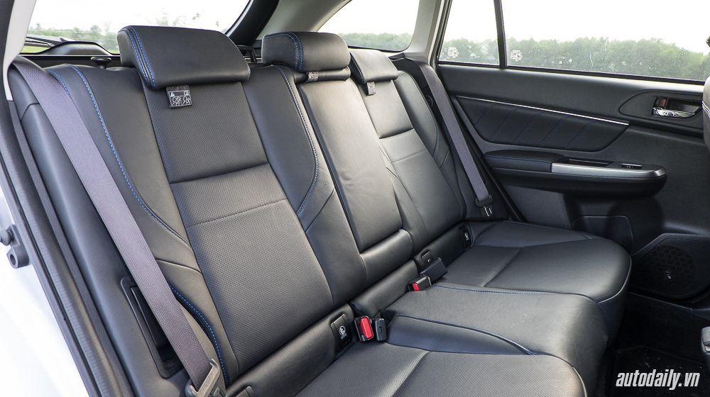 Chi tiết nội thất Subaru Levorg 2 - Subaru Levorg (7).jpg