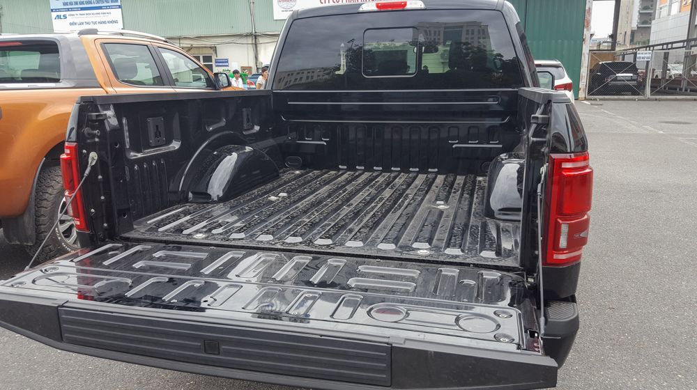 Ảnh chi tiết ngoại thất Ford F-150 Limited Ford F150 Limited (24).jpg