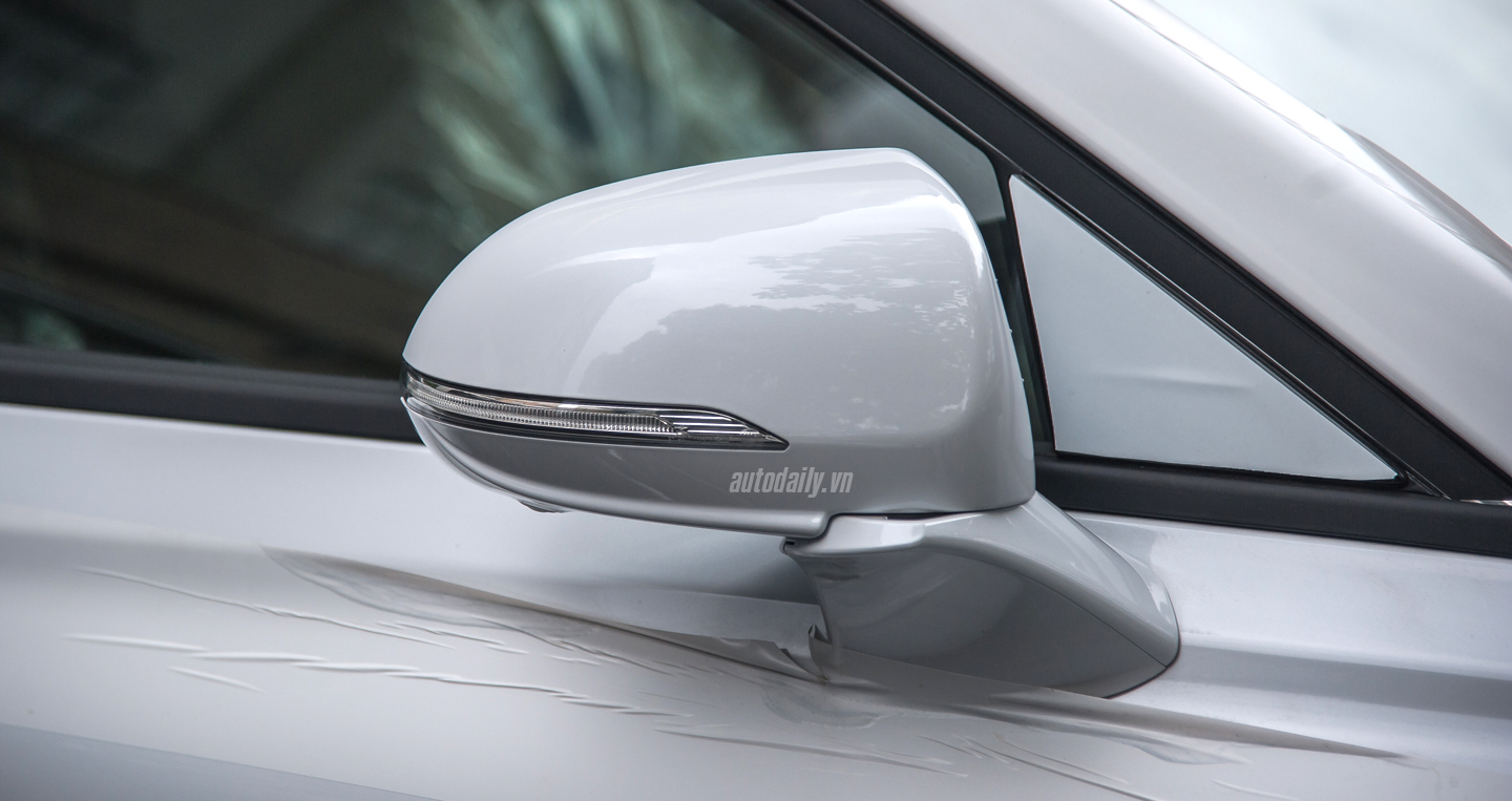 Ảnh chi tiết Genesis G90 tại Việt Nam Genesis G90 (12).JPG