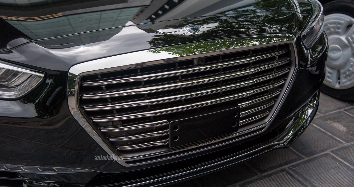 Ảnh chi tiết Genesis G90 tại Việt Nam Genesis G90 (6).jpg