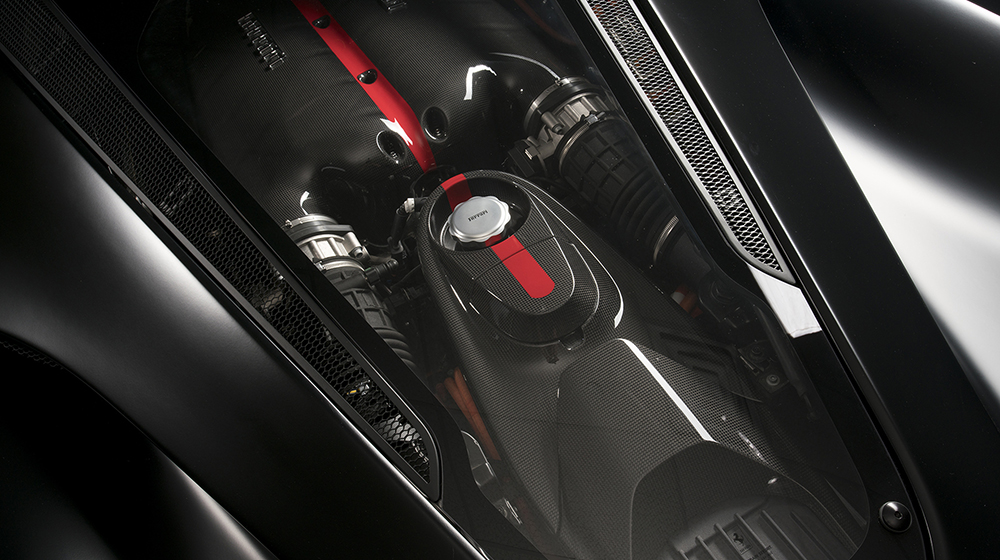 Hình ảnh Ferrari LaFerrari màu sơn đen mờ “Nero DS Opaco” LaFerrari (8).jpg