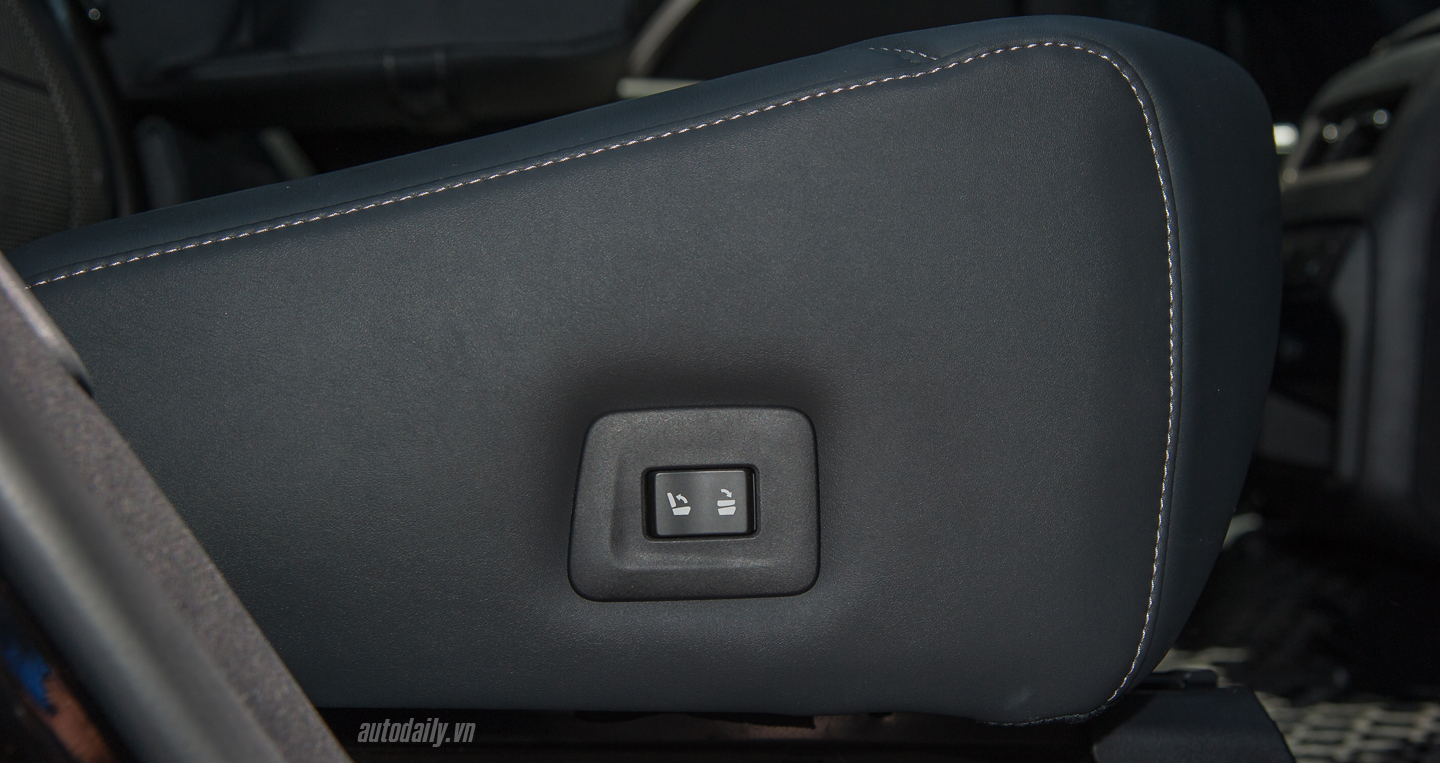 Ảnh chi tiết nội thất Lexus RX 350 F-Sport 2016 tại Hà Nội Lexus RX350 FSport  (16).JPG