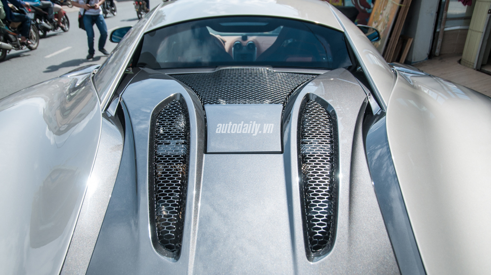 Ảnh chi tiết ngoại thất McLaren 570S độc nhất Việt Nam McLaren 570S (21).jpg