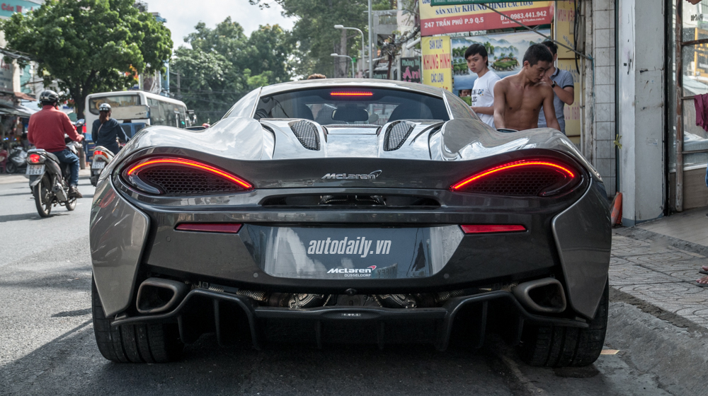 Ảnh chi tiết ngoại thất McLaren 570S độc nhất Việt Nam McLaren 570S (3).jpg