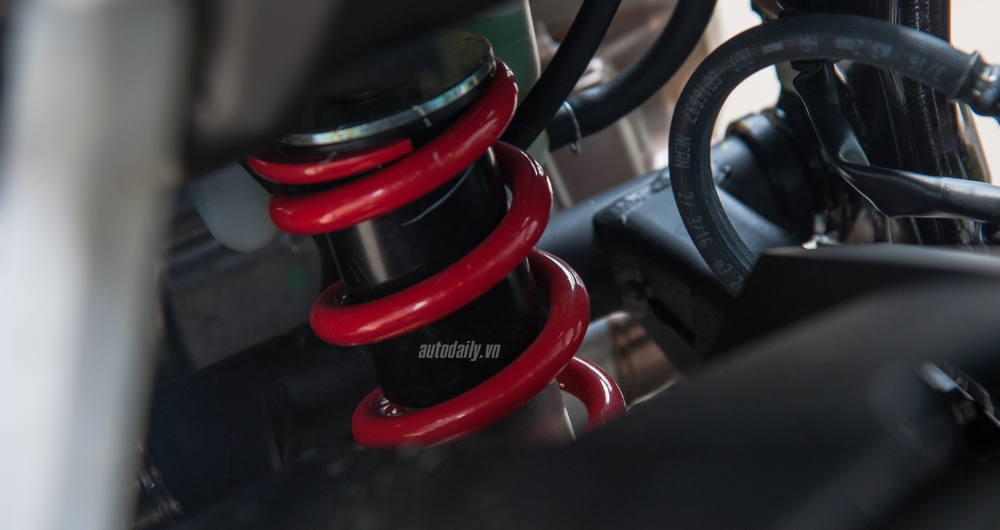 Ảnh chi tiết Honda CBR150R 2016 bản Repsol tại Hà Nội CBR150R 2016 (16).jpg