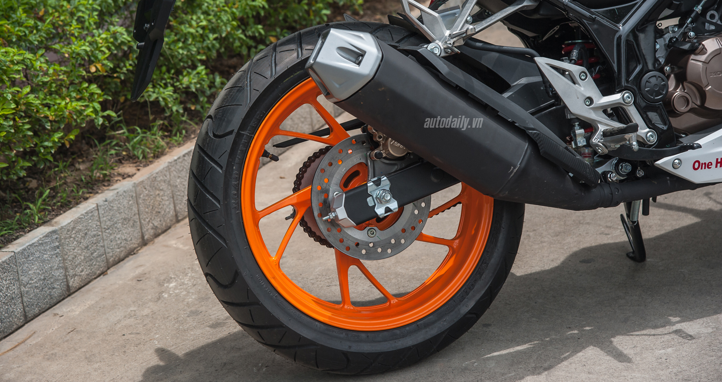 Ảnh chi tiết Honda CBR150R 2016 bản Repsol tại Hà Nội CBR150R 2016 (22).JPG