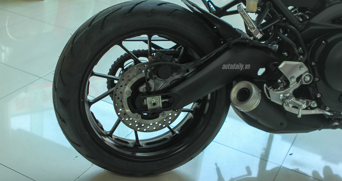 Ảnh chi tiết Yamaha XSR 900 ABS đầu tiên tại Hà Nội Yamaha XSR 900 (11).JPG