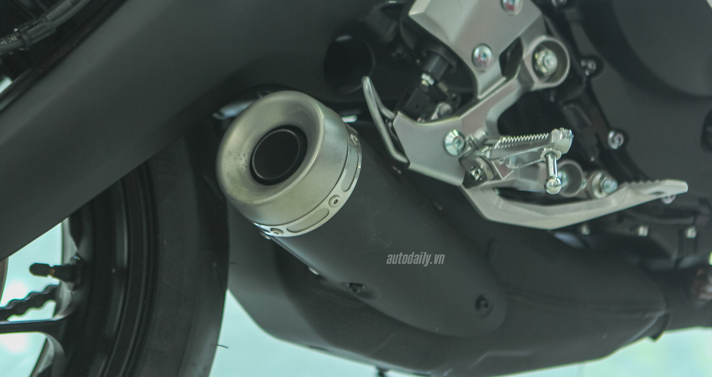 Ảnh chi tiết Yamaha XSR 900 ABS đầu tiên tại Hà Nội Yamaha XSR 900 (12).JPG