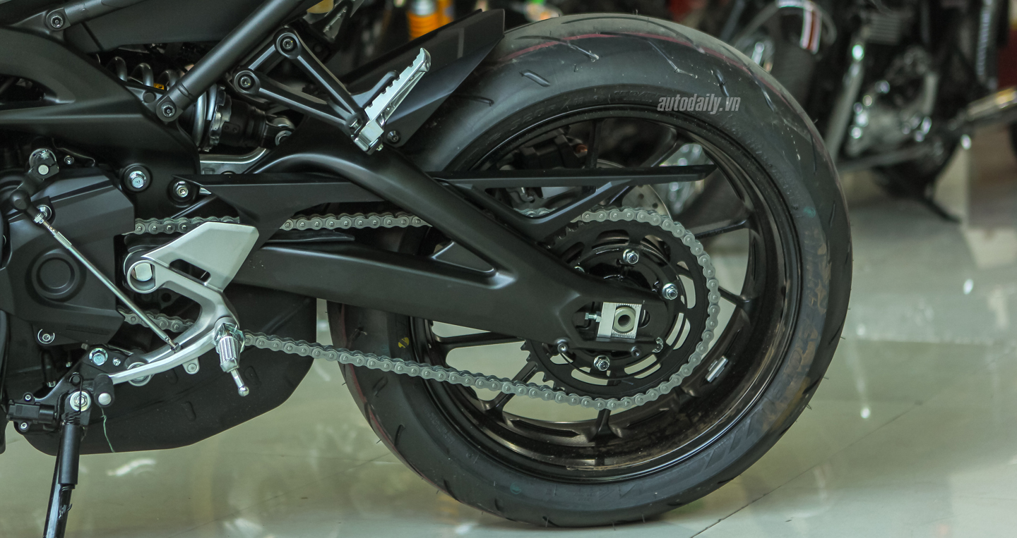Ảnh chi tiết Yamaha XSR 900 ABS đầu tiên tại Hà Nội Yamaha XSR 900 (19).jpg