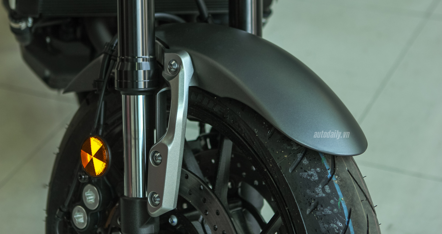 Ảnh chi tiết Yamaha XSR 900 ABS đầu tiên tại Hà Nội Yamaha XSR 900 (4).jpg