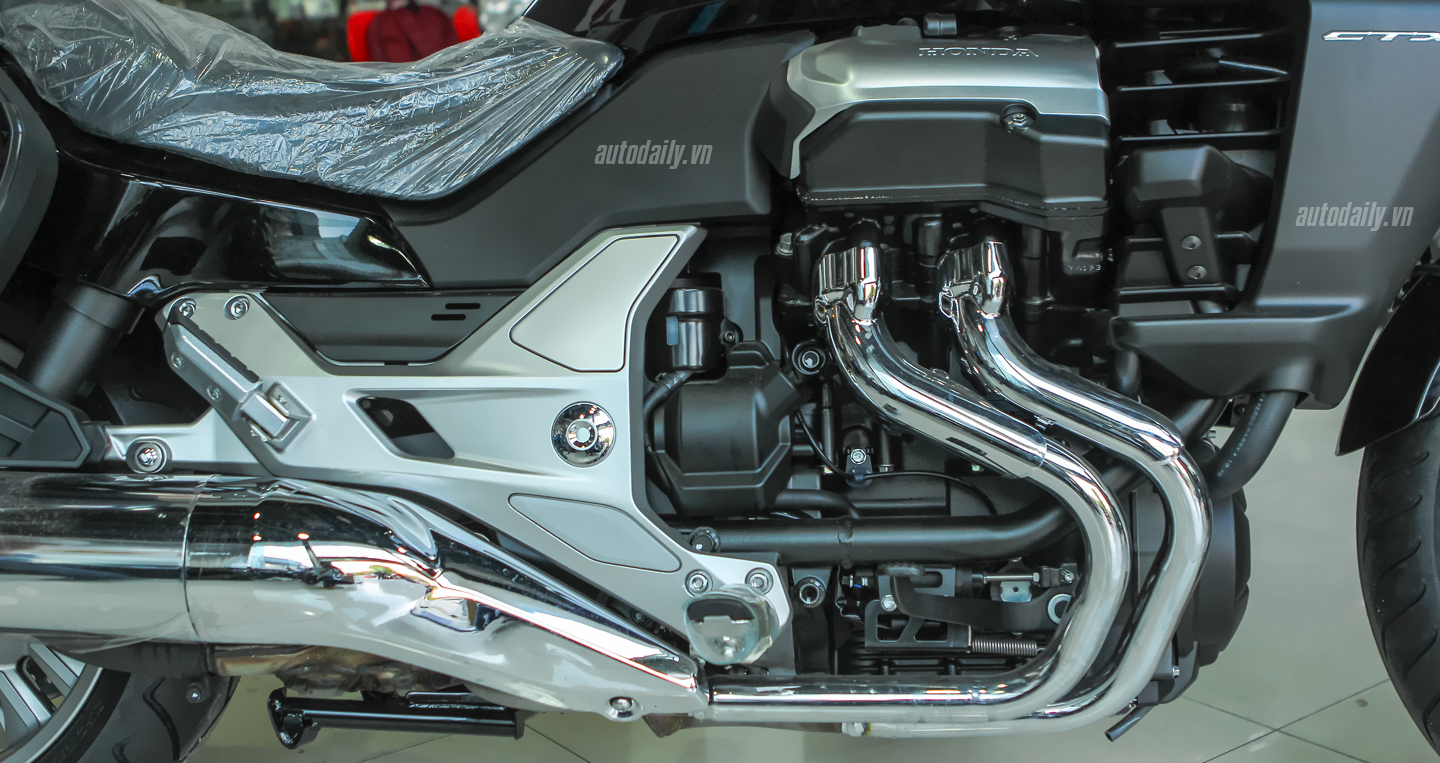 Ảnh chi tiết Honda CTX 1300 ABS 2015 tại Hà Nội Honda CTX 1300 (6).JPG