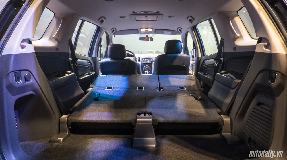 Ảnh chi tiết ISUZU mu-X vừa ra mắt thị trường Việt Nam MU-X (12).jpg