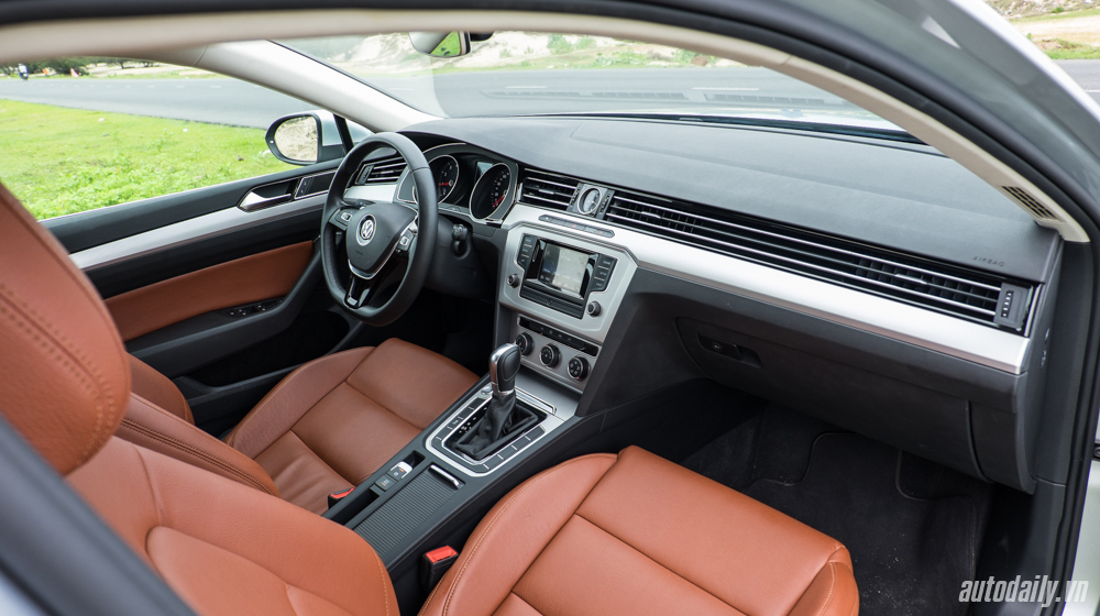 Ảnh nội thất Volkswagen Passat 2016 Passat (13).jpg
