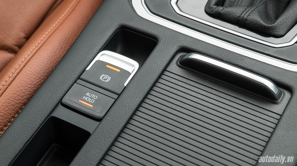 Ảnh nội thất Volkswagen Passat 2016 Passat (17).jpg