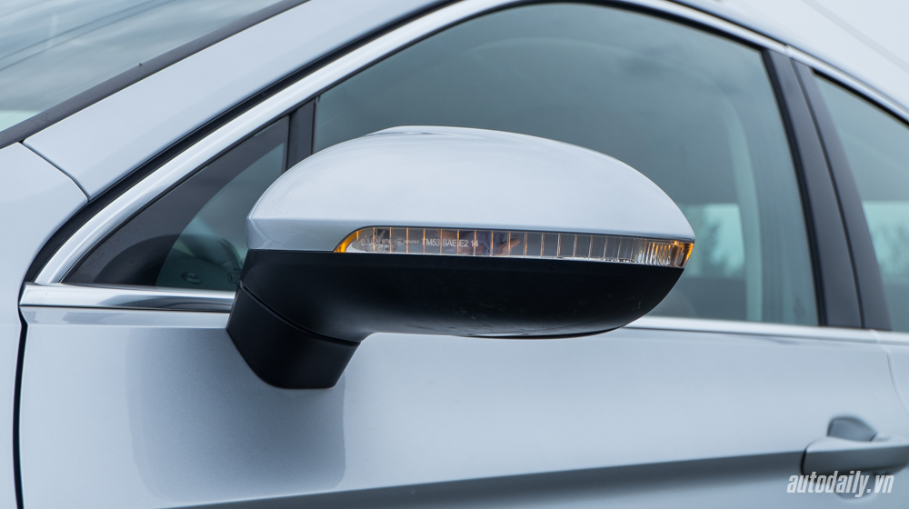 Ảnh ngoại thất Volkswagen Passat 2016 Passat (8).jpg